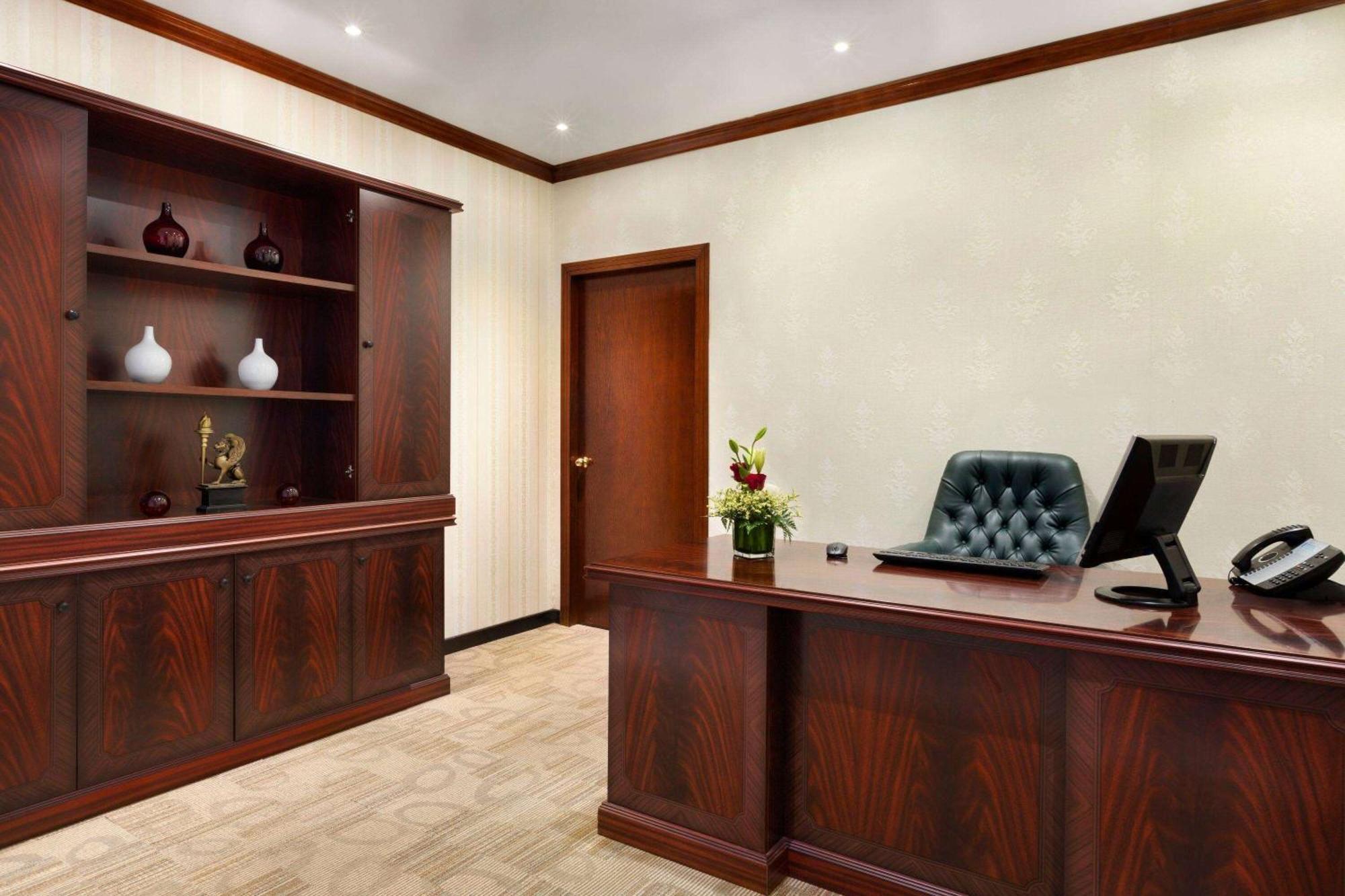 Hawthorn Suites By Wyndham Al Khobar Ngoại thất bức ảnh